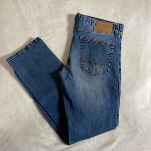 Aeropostale Slim Straight Jeans